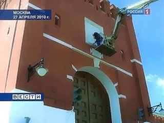 Обнаружение икон на кремлевских башнях - настоящее чудо, отмечают в РПЦ 