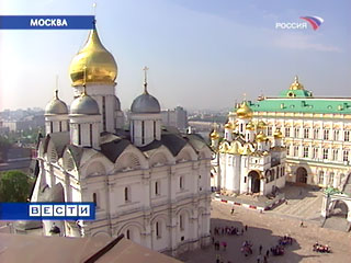 В Московском Кремле в пятницу отмечают историческую дату - 500-летие Архангельского собора